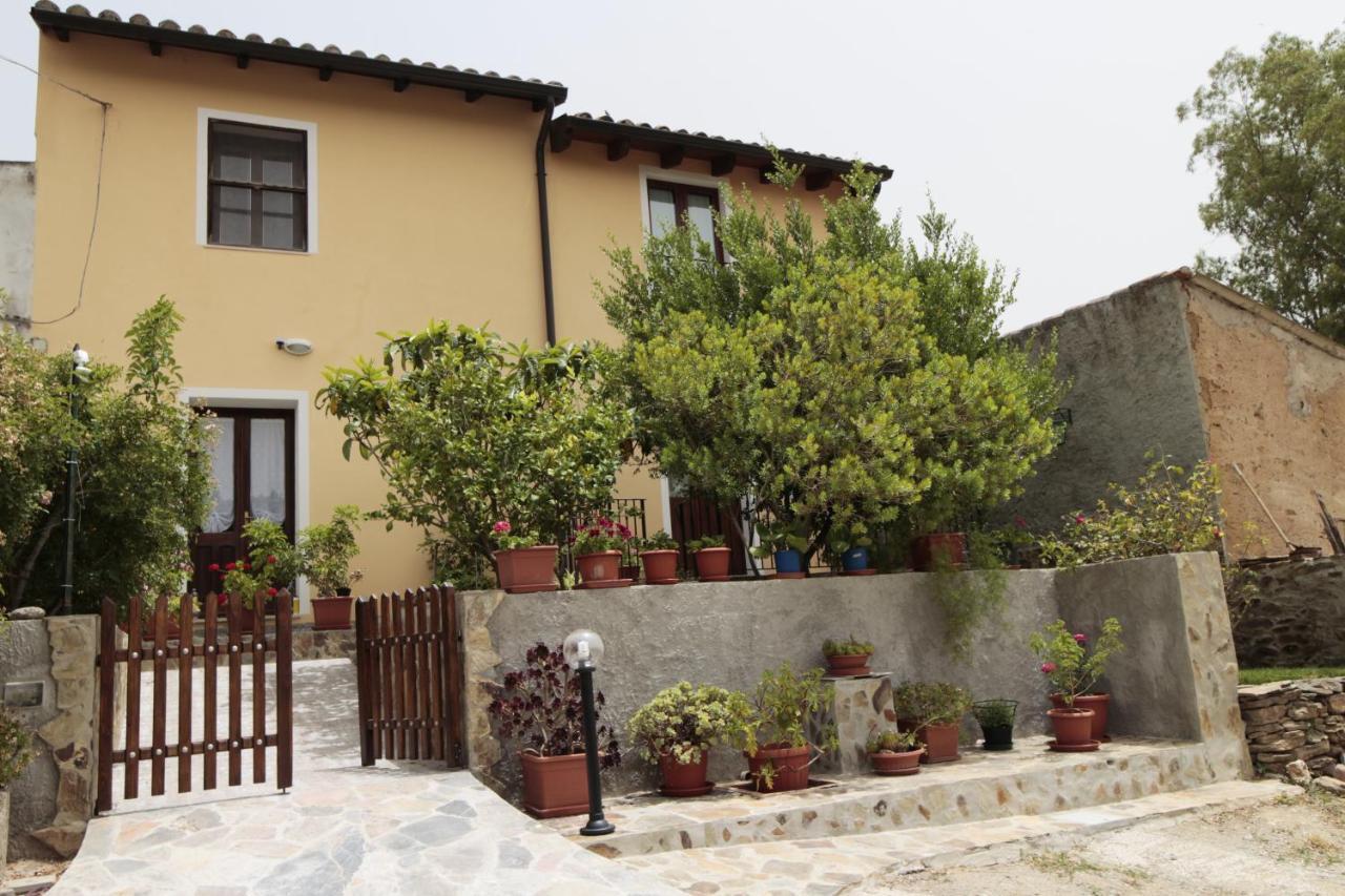 B&B S'Arrosa Antiga Santadi Extérieur photo